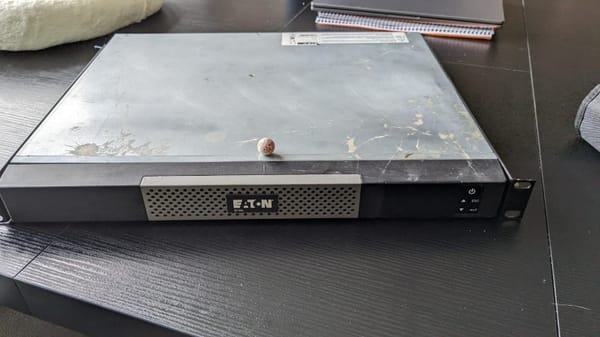 UPS: Voorkomen van dataverlies bij stroomuitval